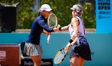 Polskie tenisistki idą jak burza przez French Open. Magda Linette i Iga Świątek awansowały ze swoimi partnerkami do trzeciej rundy debla