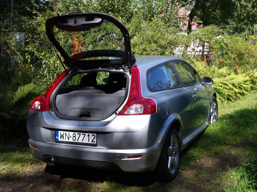 Samochody Volvo to synonim prestiżu, bezpieczeństwa i dużych...