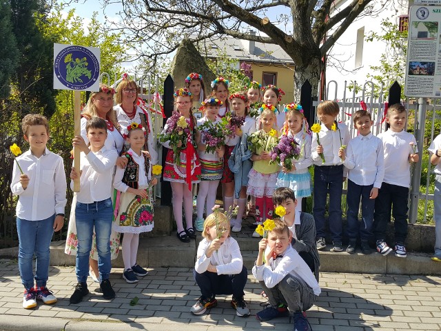 W Węgrzcach co roku są organizowane imieniny Stanisława Wyspiańskiego, który mieszkał tu pod koniec życia. Przed poświęcony mu obelisk przychodzą dzieci i dorośli