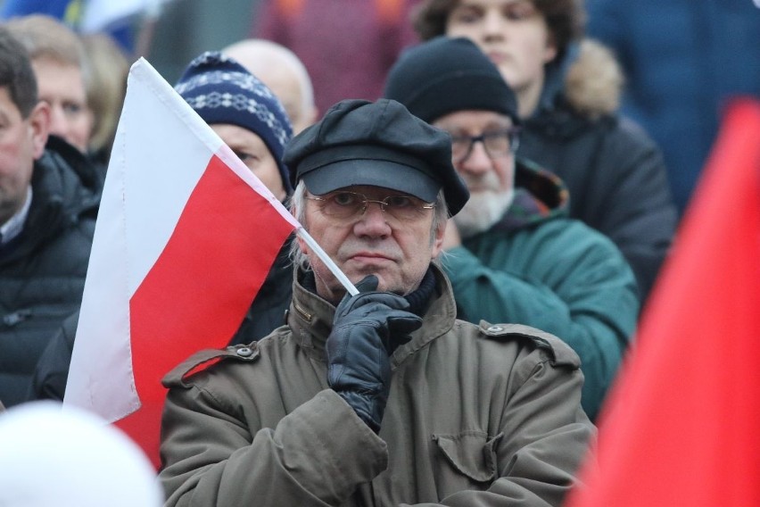 Protest w Kielcach przeciwko rządowi: -  To już przechodzi wszelkie granice