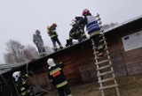 Pożar w zakładzie w Węgorzynku. Straty wyniosły 100 tysięcy złotych (ZDJĘCIA)