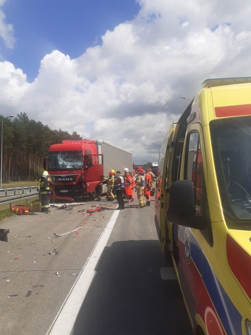 Poważny wypadek na autostradzie A2