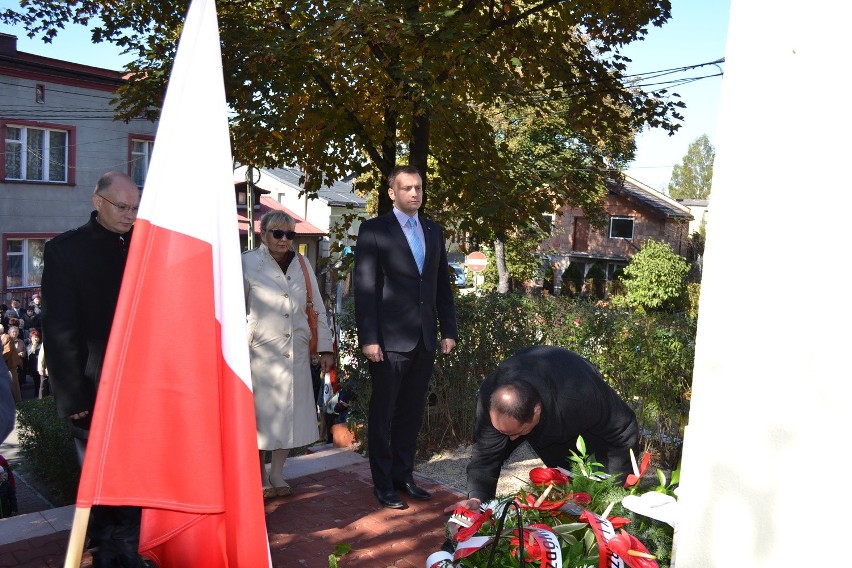 Tablica upamiętniająca powstańców odsłonięta w Milowicach [ZDJĘCIA]