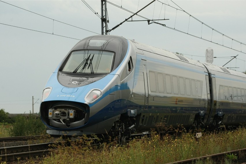 Ciszej w Pendolino. Mówimy szeptem i słuchawki na uszach