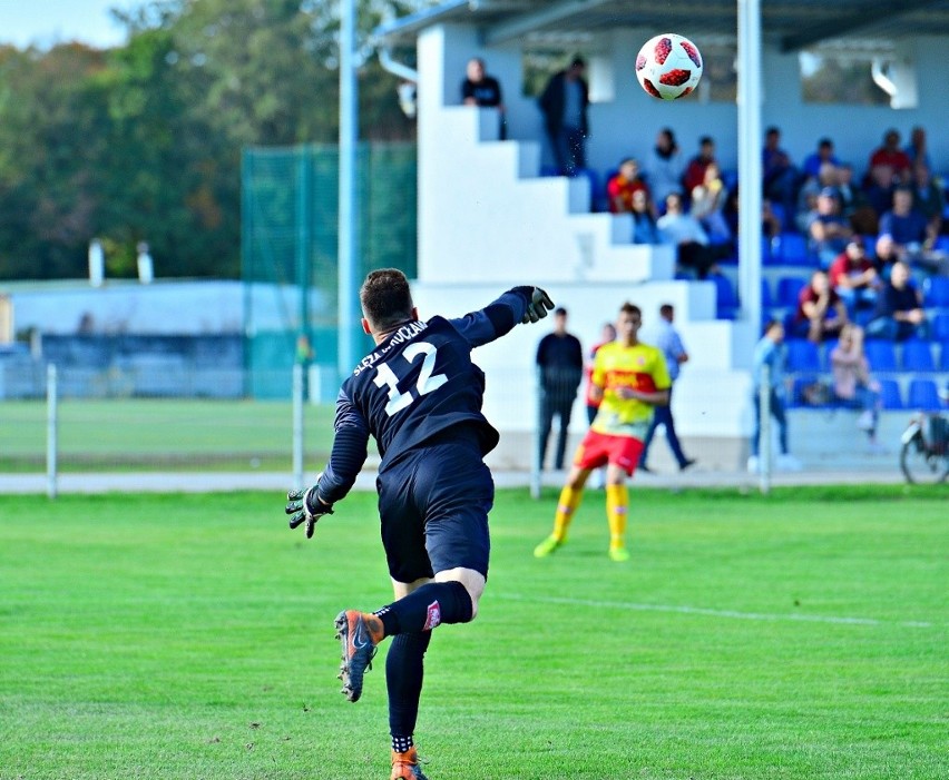 III liga: Bezbramkowy remis Ślęzy Wrocław z Piastem Żmigród, Śląsk II Wrocław depcze po piętach liderowi