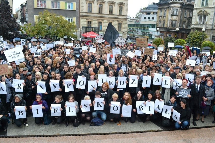 Czarny protest  w Bielsku-Białej