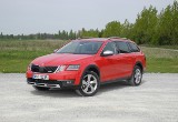 Skoda Octavia Scout. Uniwersalne auto do pracy i na wakacje