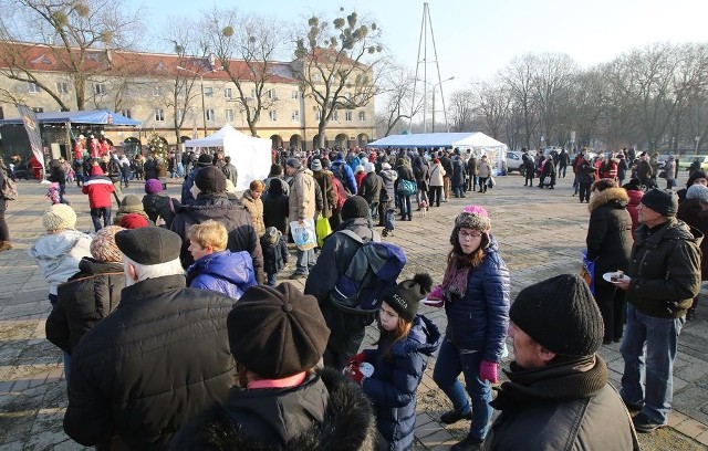 W ubiegłym roku z poczęstunku skorzystało ponad tysiąc osób.