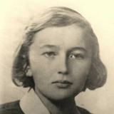 Miała 22 lata, gdy obcięto jej głowę gilotyną. Irena Bobowska upamiętniona w Berlinie. Co wiadomo na temat polskiej bohaterki?