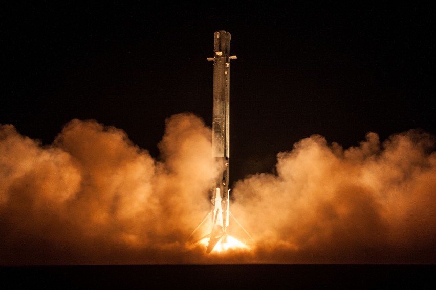 Rakieta Falcon Heavy wystartowała na Marsa