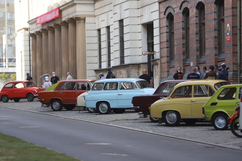 Ulica Pocztowa zamieniła się 2 sierpnia w handlową ulicę...