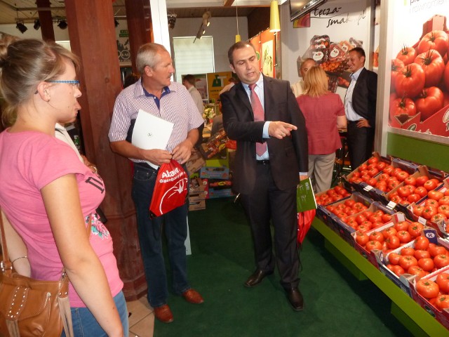 Podczas Dni Ogrodnika plantatorzy pomidorów są znaczącą grupą odwiedzającą targi. Właśnie tutaj mają okazję poznać ich nowe odmiany oraz sposoby na wydajniejszą produkcję