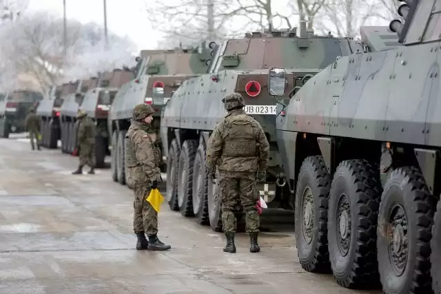 Pierwsze pododdziały 12 Brygady Zmechanizowanej wyjechały  na szkolenie poligonowe, które potrwa do 19 marca.