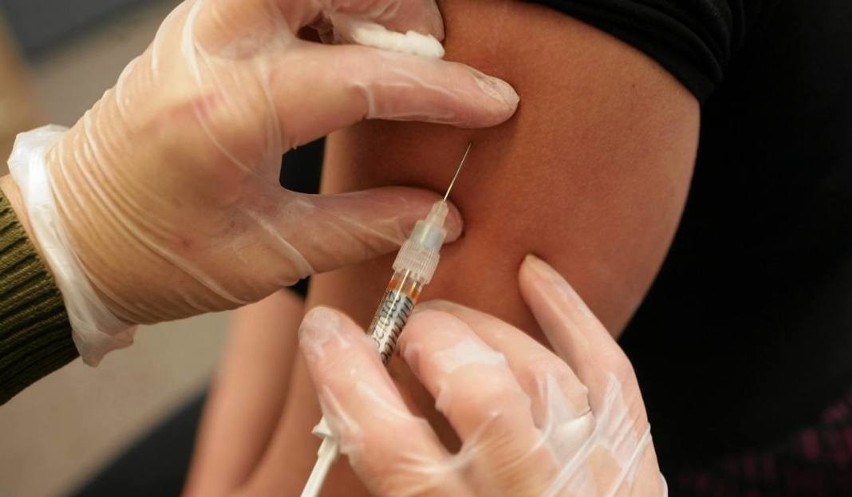 Szczepionka zmniejsza ryzyko zachorowania na grypę