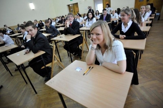Chwila przed egzaminem w Zespole Szkół Ekonomicznych w Opolu.