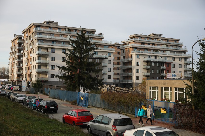 Kraków. Blok obok wału chroniącego przed powodzią? Jest zgoda [ZDJĘCIA]