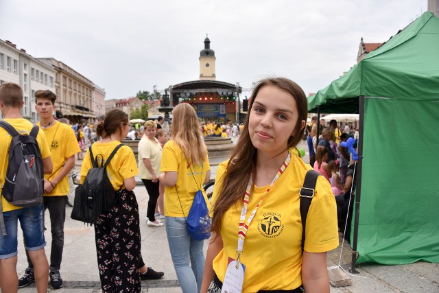 Stypendystką jestem od dwóch lat, dzięki temu się rozwijam. Chodzę na lekcje włoskiego – mówi 16-letnia Magda Łojek.