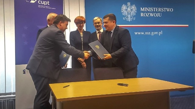 Do podpisania umowy doszło w Ministerstwie Rozwoju.