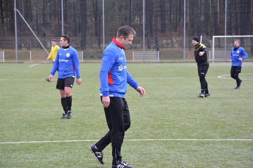 Regionalny Puchar Polski. Grzegorz Lewandowski - grał w ćwierćfinale Ligi Mistrzów, teraz prowadzi Pogoń Lębork [ZDJĘCIA]