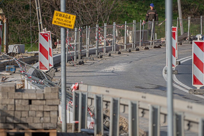 Nowy Sącz. Remont estakady ul. Tarnowskiej coraz bliżej zakończenia [ZDJĘCIA]