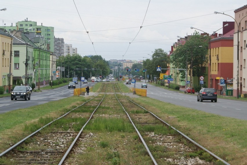 Dziurawa ulica Piłsudskiego rzeczywiście wymaga pilnego...