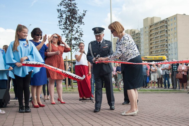 Otwarcie ronda lotników na słupskim ringu.