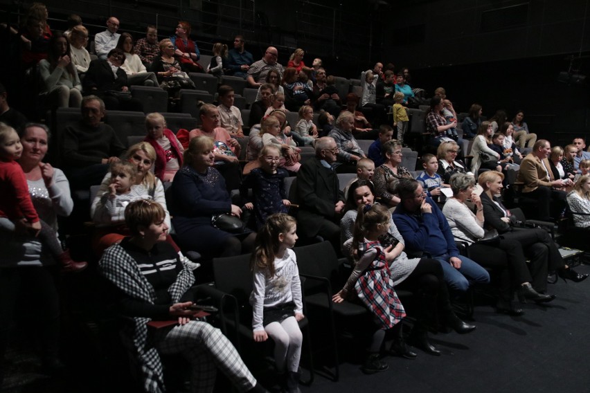 Żadne dziecko nie wyszło z niedzielnego spotkania z pustą...