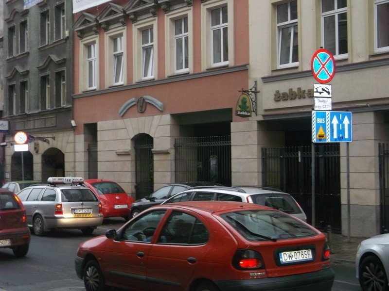 Wrocław: Zakaz parkowania na Ruskiej. Drugie podejście (ZDJĘCIA)