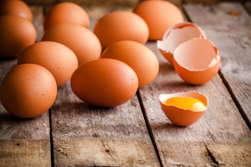FAKT: Surowe jaja można bezpiecznie mrozić i wykorzystać w...