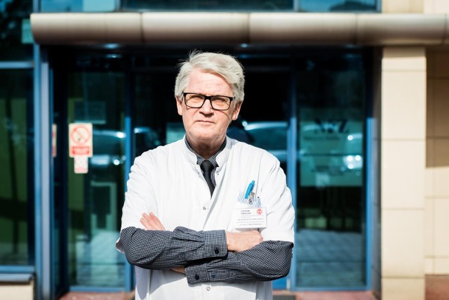 Dr nauk med. Tomasz Mierzwa jest koordynatorem Zakładu Profilaktyki i Promocji Zdrowia Centrum Onkologii w Bydgoszczy.