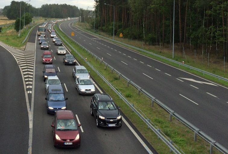 Trasy alternatywne nad morze. Zobacz, jak ominąć korki