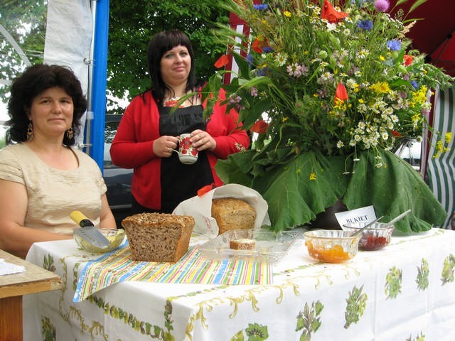 W tym roku konkurs "Zwyczajny wiejski chleb" wygrała Ewa Petla.