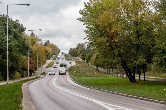 Ulica Raginisa będzie przebudowa na odcinku 1300 metr&oacute;w: od ulicy Kazimierza Wielkiego do Granic miasta