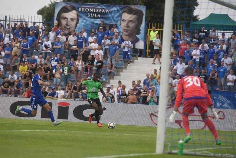 Górnik Łęczna wygrał 2:0 z Ruchem Chorzów na inaugurację ligi