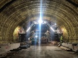 Budowa S3 w listopadzie 2022 roku. Kiedy koniec prac? Jak wyglądają wielkie tunele? [ZDJĘCIA]