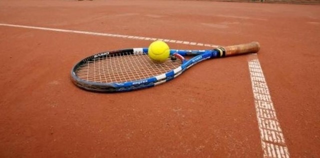 Grami eliminacyjnymi rozpocznie się w poniedziałek siódmy turniej o Puchar Rektora Uniwersytetu Ekonomicznego w tenisie - Solinco Student Open 2013.