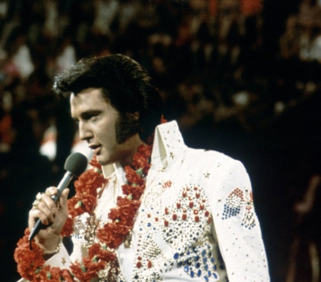 Paradoksalnie, dla wielu fanów koncert na Hawajach to przełomowy moment, po którym Presley powoli schodził w dół aż do swojej przedwczesnej śmierci w wieku 42 lat