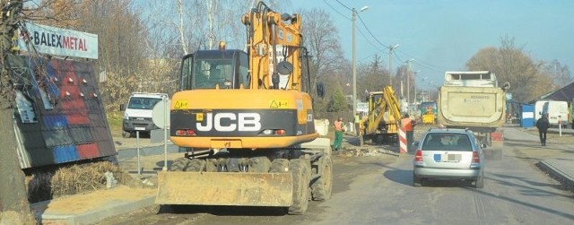 Tak wyglądał plac budowy na dzień przed terminem jej zakończenia - 23 listopada.