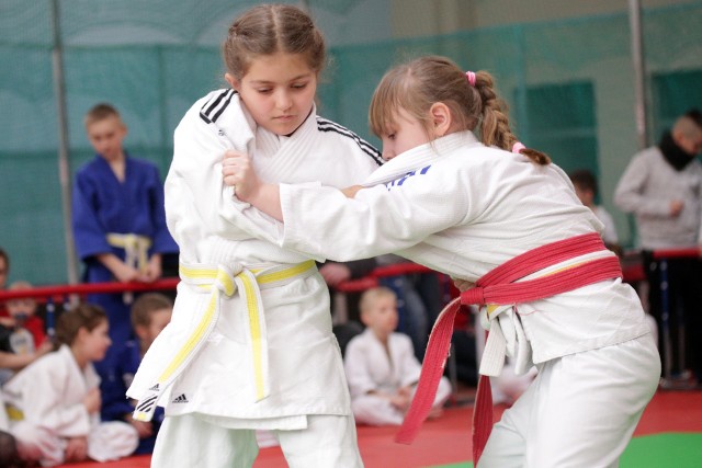 W sobotę w hali sportowej przy ul. Madalińskiego w Słupsku odbyły się zawody judo "Gryfek".