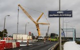 Duży dźwig rozbiera wiadukt na Armii Krajowej w Bydgoszczy. Zobaczcie zdjęcia z placu budowy
