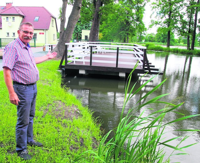 Inwestycje w Gospodarstwie Rybackim w Krogulnej w rozwój sprzedaży ryb i rekreację Tak łączymy przyjemne z pożytecznym - mówi Janusz Preuhs. - Karpie sobie rosną, a turyści mogą podziwiać piękne widoki.