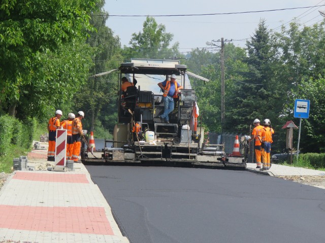 Remont drogi powiatowej w Lanckoronie