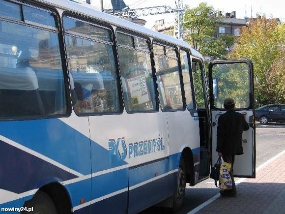 Udziały PKS Przemyśl sprzedawane przez Skarb Państwa chcą kupić pracownicy. Fot. Norbert Ziętal