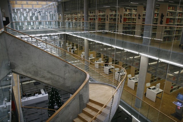 Centrum Informacji Naukowej i Biblioteka Akademicka, czyli CINiBA z Katowic