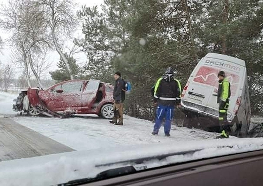 Burza śnieżna z piorunami przeszła przez Częstochowę i...