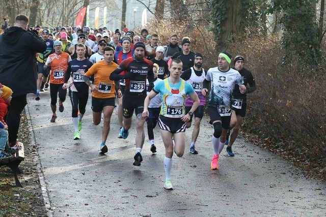 Zawodnicy z KBKS Radomsko biegali w III Szybkiej Piątce Jurka Siemaszki w Opolu. Bieg wygrał Mateusz Półrola z Kolarsko-Biegowego Klubu Sportowego Radomsko
