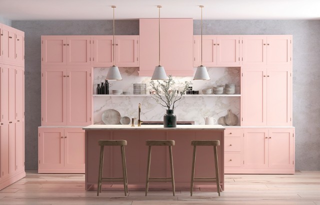 W 2023 roku w modnych projektach kuchni często pojawia się kolor różowy. Zajrzyj do naszej galerii i zainspiruj się wyjątkowymi aranżacjami mebli kuchennych z różowymi frontami. Zobacz kolejne slajdy, przesuwając zdjęcia w prawo, naciśnij strzałkę lub przycisk NASTĘPNE