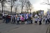 Częstochowa: Solidarność zablokowała DK 91. Wcześniej protestowała pod firmą Gomma [ZDJĘCIA]