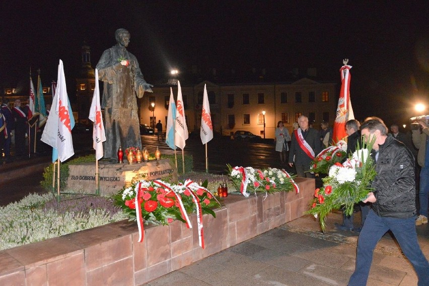 Kielce w 33. rocznicę śmierci Jerzego Popiełuszki (WIDEO, zdjęcia)