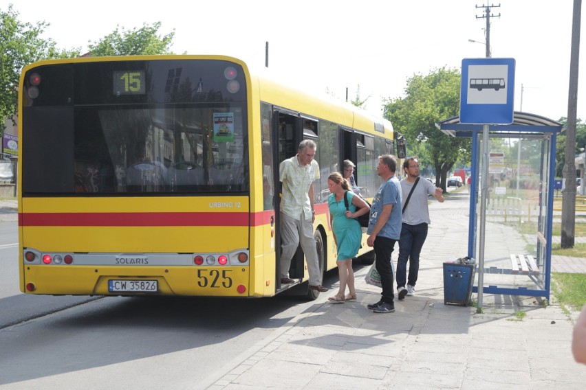 W autobusach MPK zakazane jest przewożenie: przedmiotów...